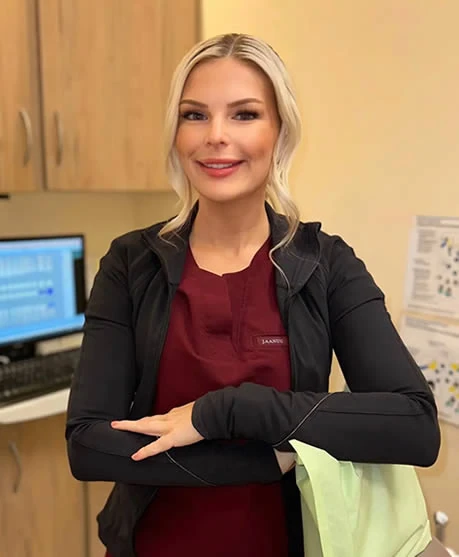 Kristin, Registered Dental Hygienist at PermaSmile! in Ottawa