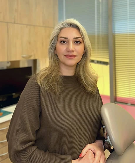 Roya, Dental Assistant at PermaSmile! in Ottawa