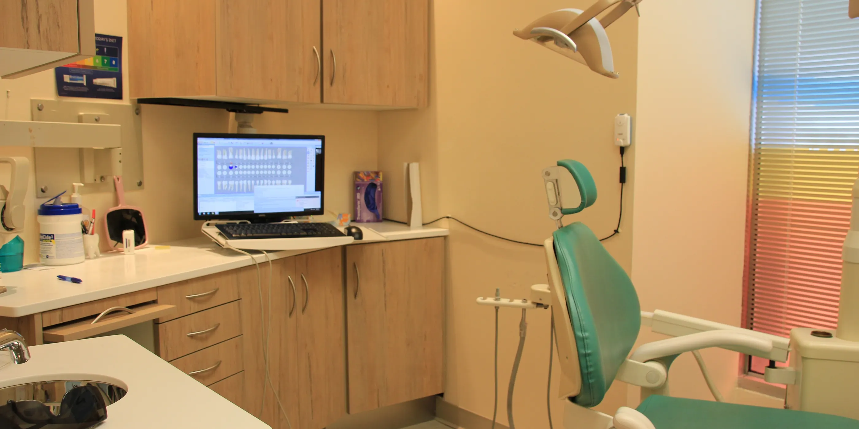 A treatment room at PermaSmile! Dentistry@Nicholas in downtown Ottawa