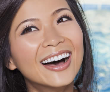 The Cons of Over-the-Counter Home Teeth Whitening Kits